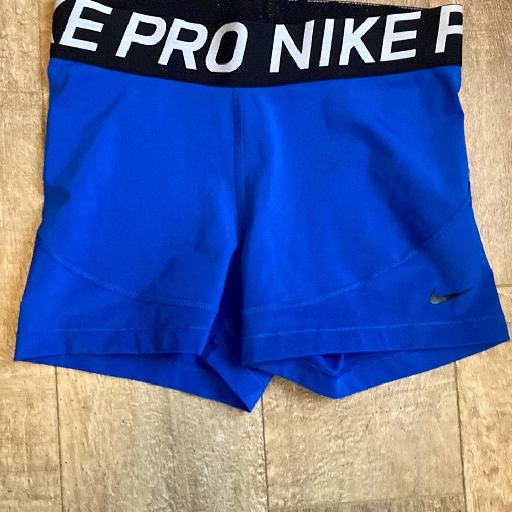 Nike pros